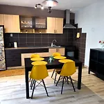 House Kapetanovic 3*