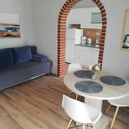 House Kapetanovic Konukevi 3*