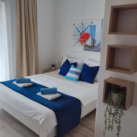 House Kapetanovic 3* Palit