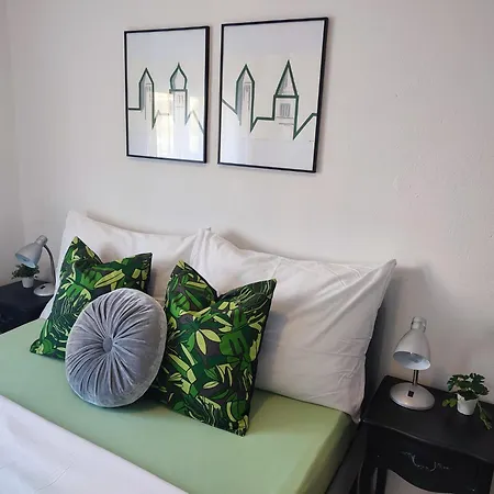 Gasthuis House Kapetanovic 3*