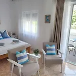 House Kapetanovic 3*