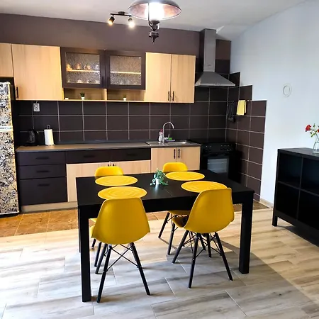 House Kapetanovic 3*