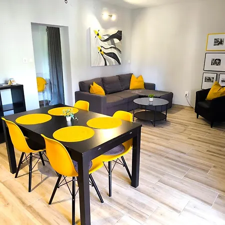 House Kapetanovic 3*