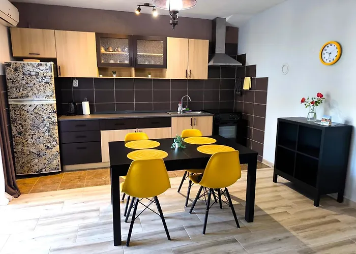 House Kapetanovic 3*